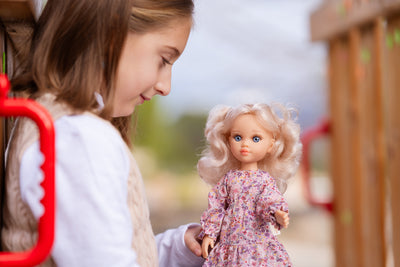 Las Amigas doll - Clara with floral dress - Paola Reina