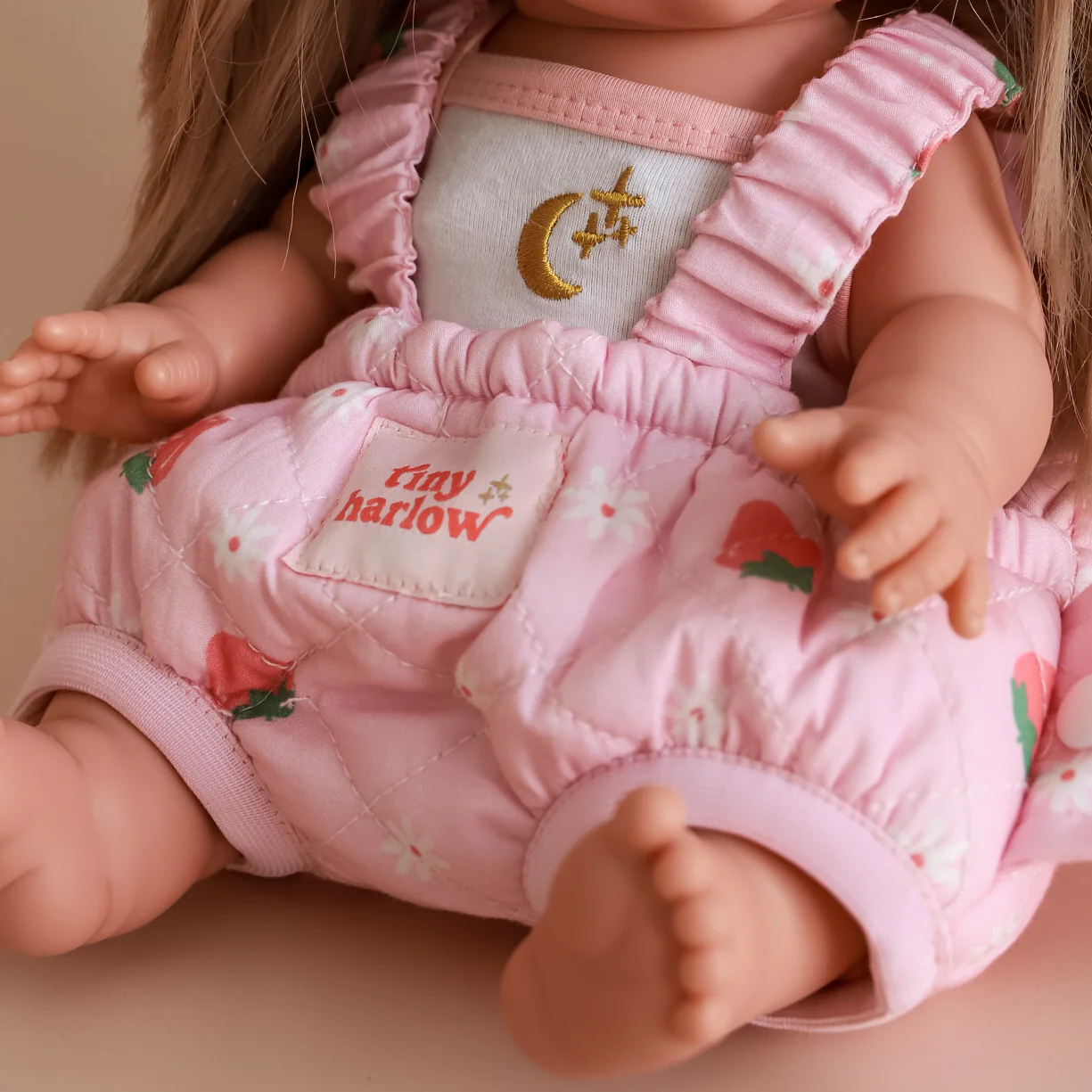 Doll Carrier - Strawberry Picnic - Tiny Harlow